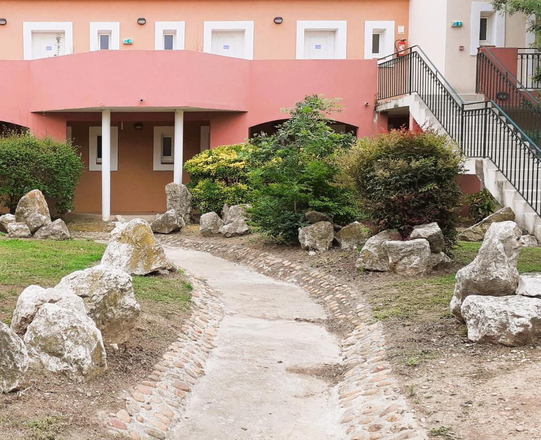 Studio 24 M2 - Hameaux De Camargue - Village 9 - 13200 Arles Exterior photo